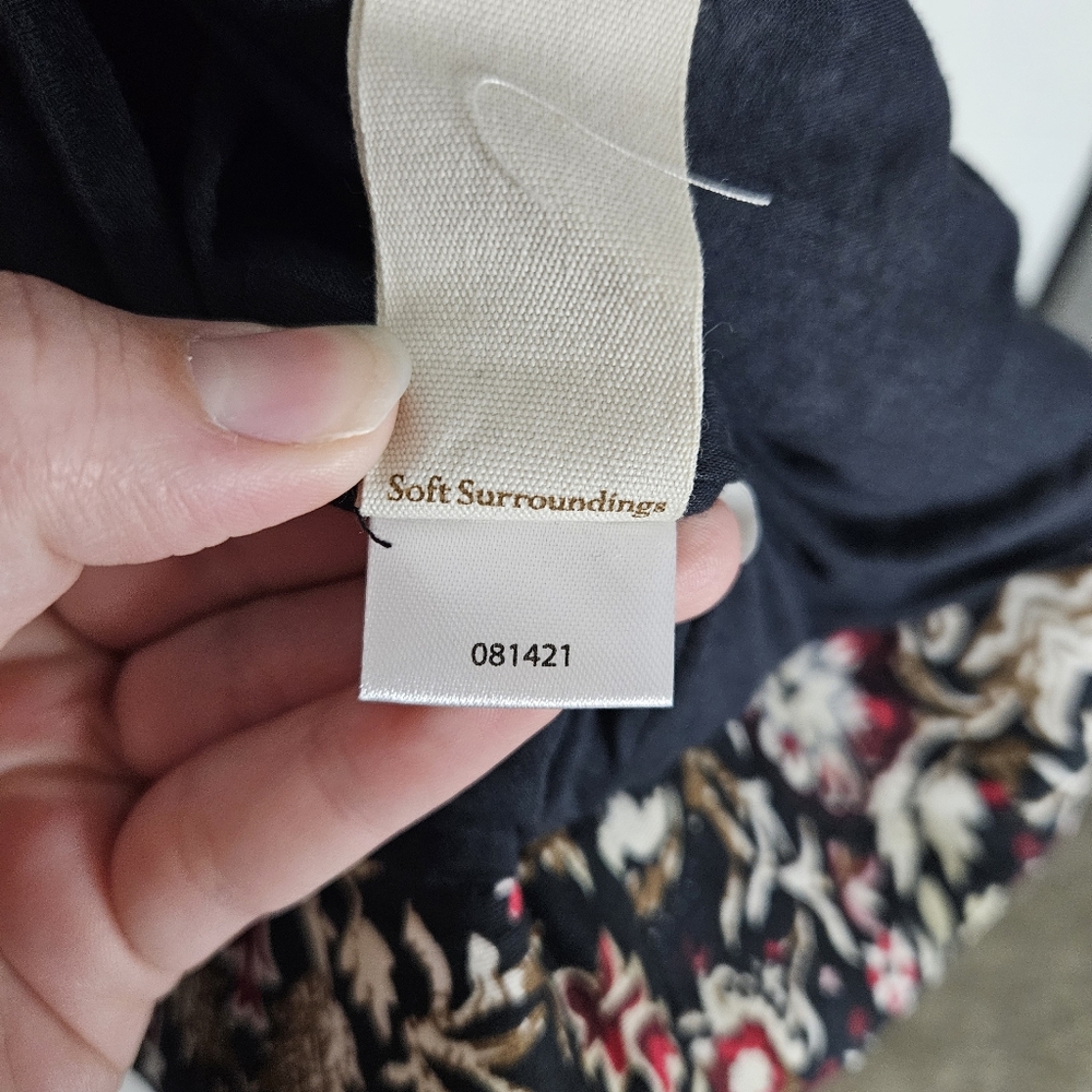 Soft Surroundings Beaded And Sequin Embroidered Jacket Size L - Picture 11 of 12